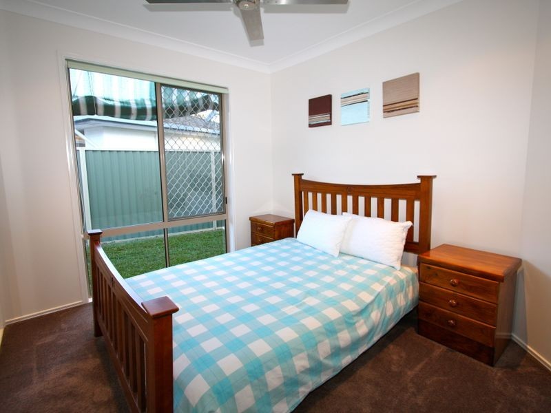 1/4 Harvey Court, Labrador QLD 4215