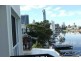 2/253 Stanhill Drive, Chevron Island QLD 4217