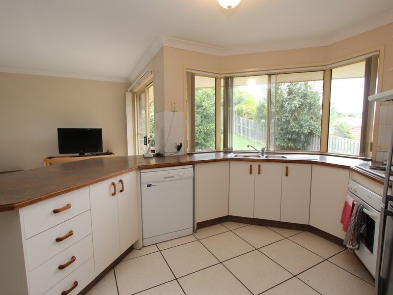 23 Mussau Street, Pacific Pines QLD 4211