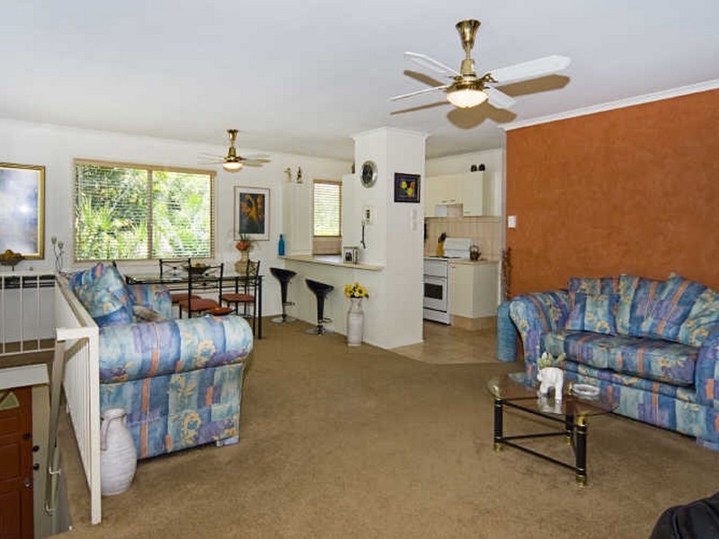 22 Bundarra Street, Coombabah QLD 4216