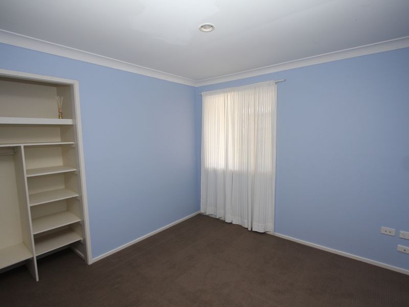 88 Paradise Parade, Paradise Point QLD 4216