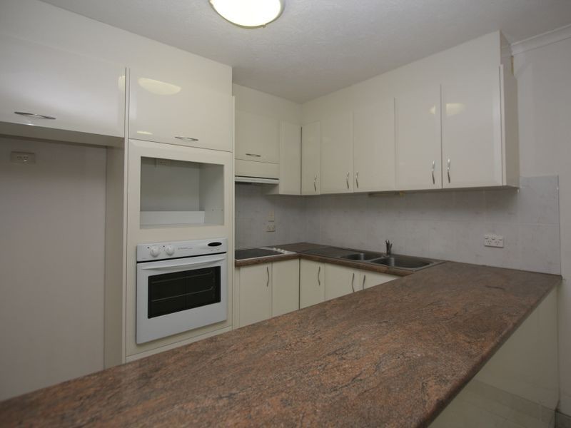 5/189 Surf Parade, Surfers Paradise QLD 4217