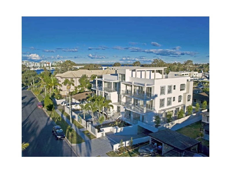 Paradise Point QLD 4216