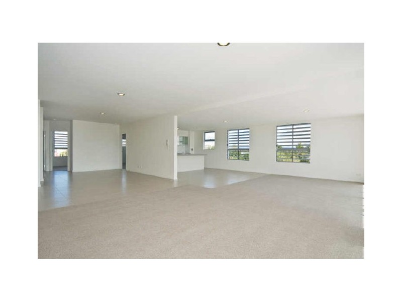 Paradise Point QLD 4216