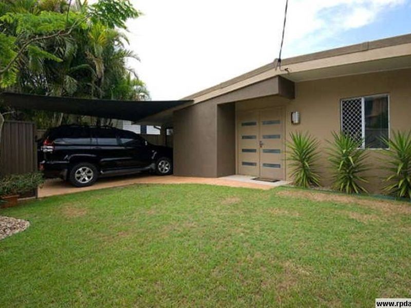 3 Paradise Parade, Paradise Point QLD 4216