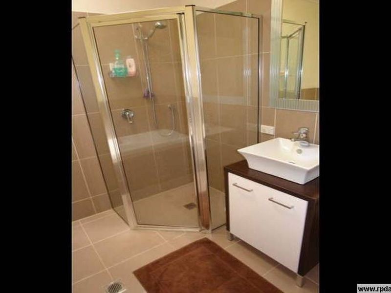 3 Paradise Parade, Paradise Point QLD 4216