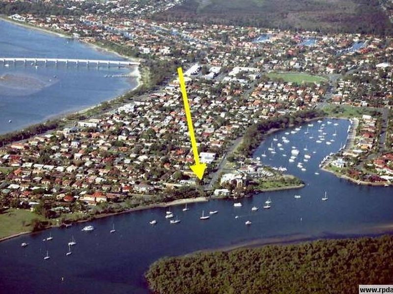 3 Paradise Parade, Paradise Point QLD 4216