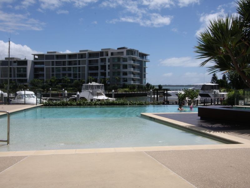 3101/323 Bayview Street, Hollywell QLD 4216