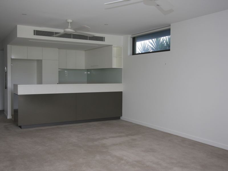 3101/323 Bayview Street, Hollywell QLD 4216