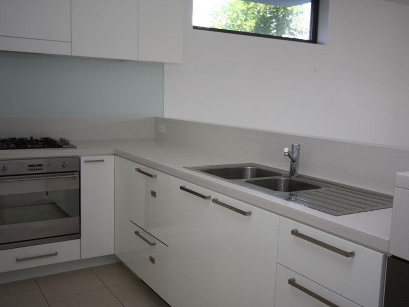 3101/323 Bayview Street, Hollywell QLD 4216