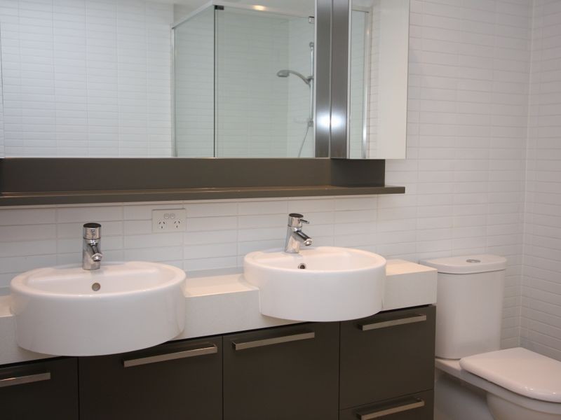 3101/323 Bayview Street, Hollywell QLD 4216