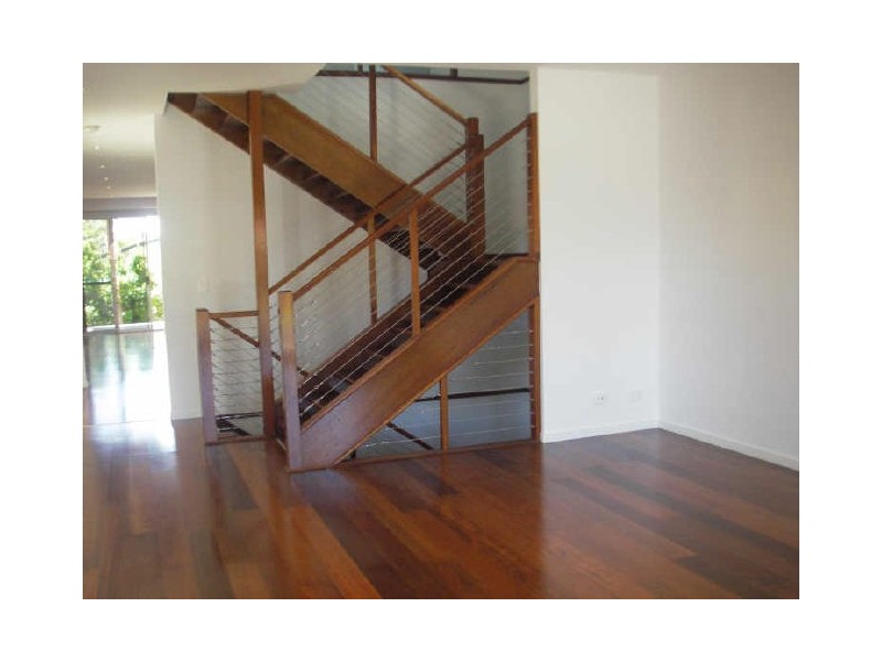 Paradise Point QLD 4216