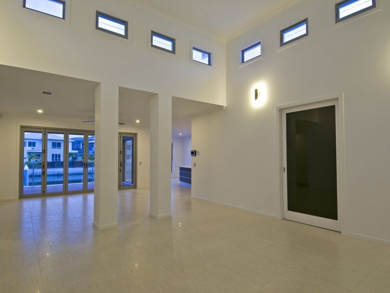 64 East Quay Drive, Biggera Waters QLD 4216