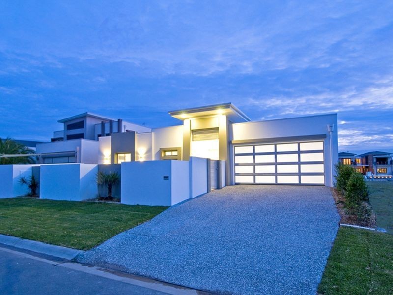 64 East Quay Drive, Biggera Waters QLD 4216