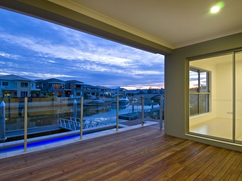 64 East Quay Drive, Biggera Waters QLD 4216