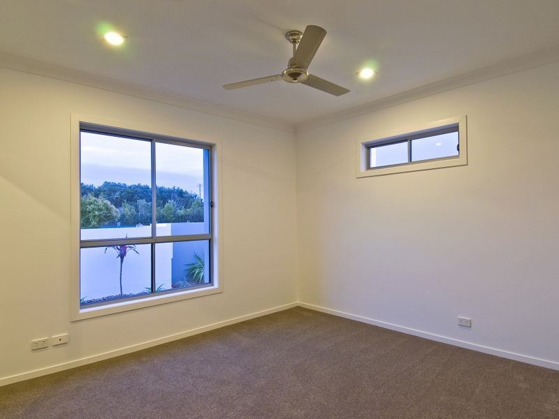 64 East Quay Drive, Biggera Waters QLD 4216