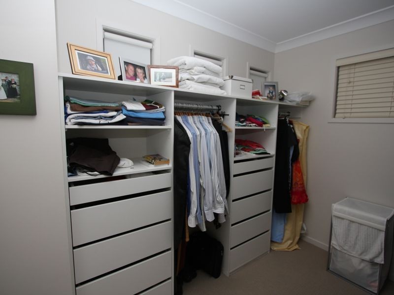 29 Harbourvue Court, Helensvale QLD 4212