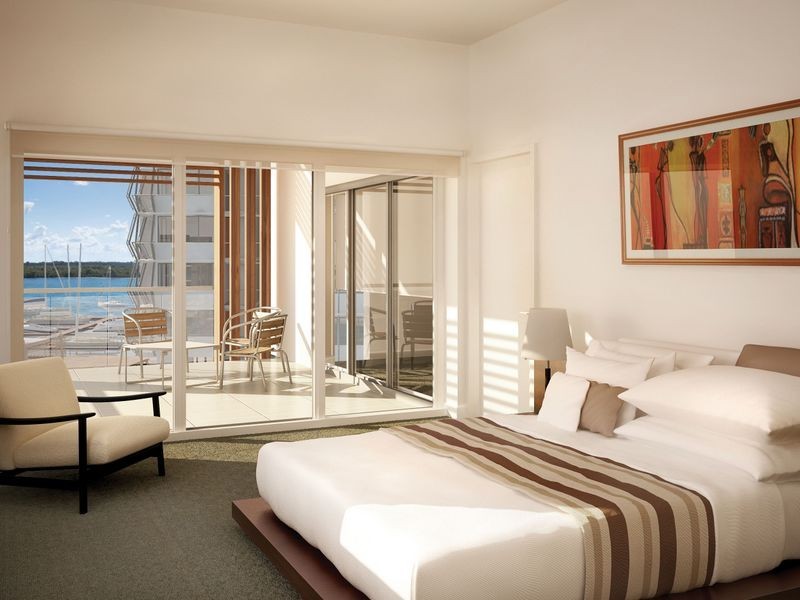 Paradise Point QLD 4216