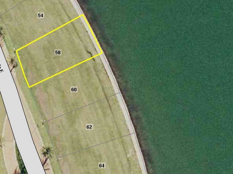 Sovereign Islands QLD 4216