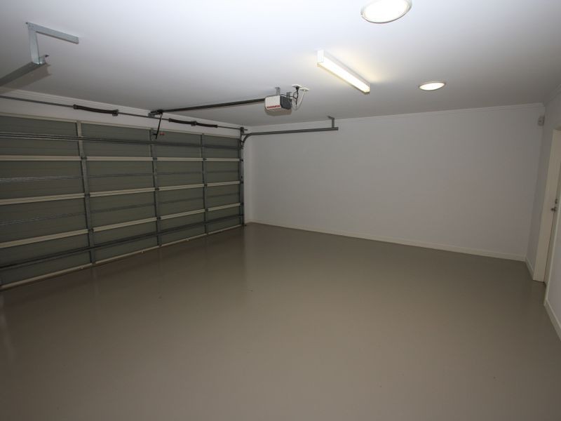 2806 Gracemere Court, Hope Island QLD 4212