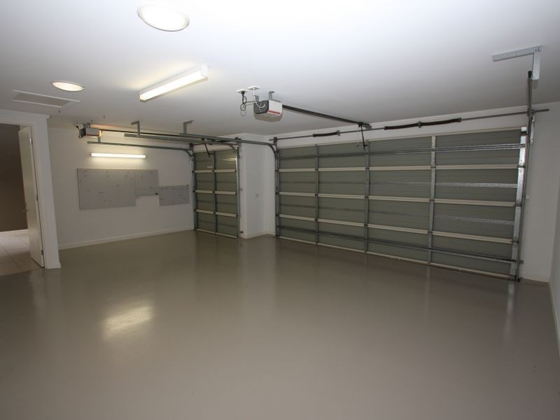 2806 Gracemere Court, Hope Island QLD 4212