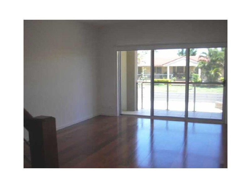 Paradise Point QLD 4216