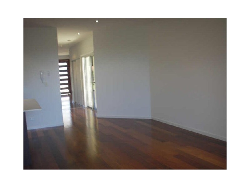 Paradise Point QLD 4216