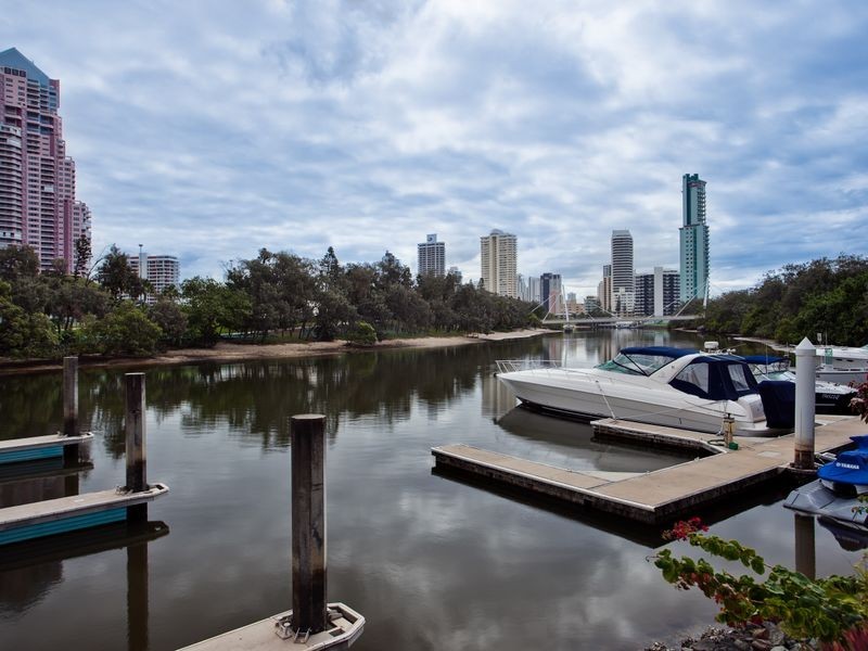 42/204 Ferny Avenue, Surfers Paradise QLD 4217