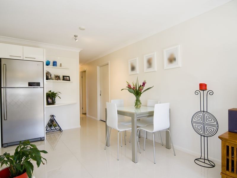 1/12 Crystal Reef Drive, Coombabah QLD 4216