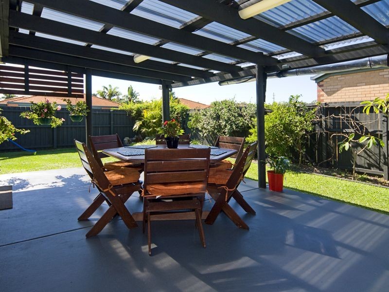 1/12 Crystal Reef Drive, Coombabah QLD 4216