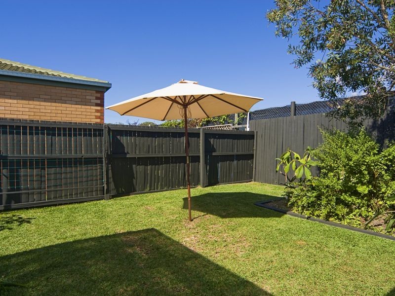 1/12 Crystal Reef Drive, Coombabah QLD 4216