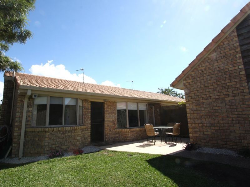 1/126 Oxley Drive, Paradise Point QLD 4216