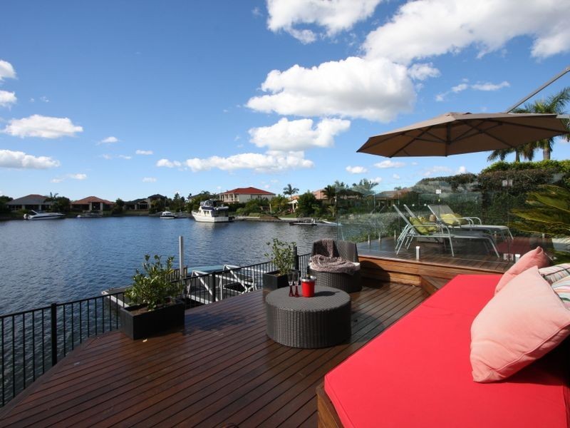 5 Sabrina Avenue, Hope Island QLD 4212