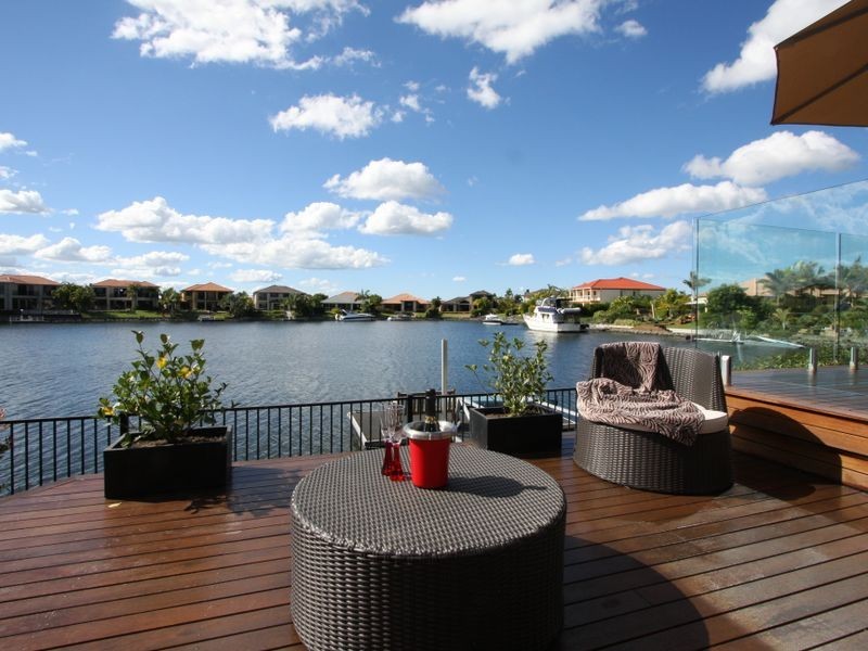 5 Sabrina Avenue, Hope Island QLD 4212