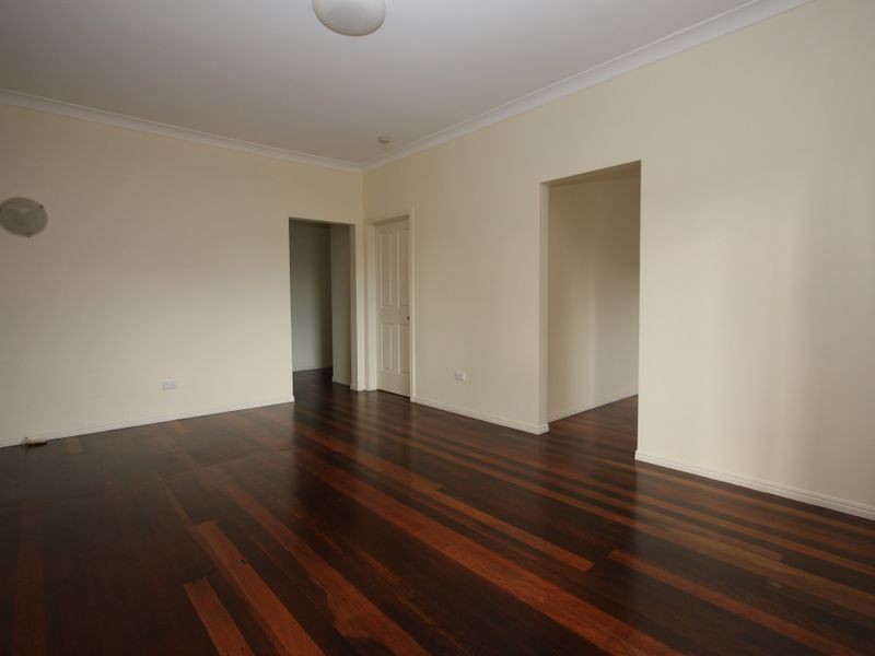 62 Coombe Avenue, Hope Island QLD 4212