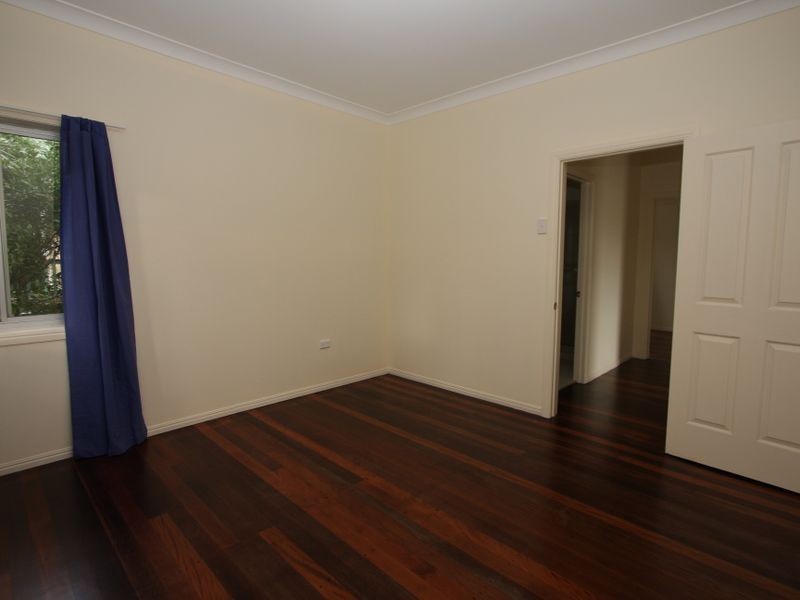 62 Coombe Avenue, Hope Island QLD 4212