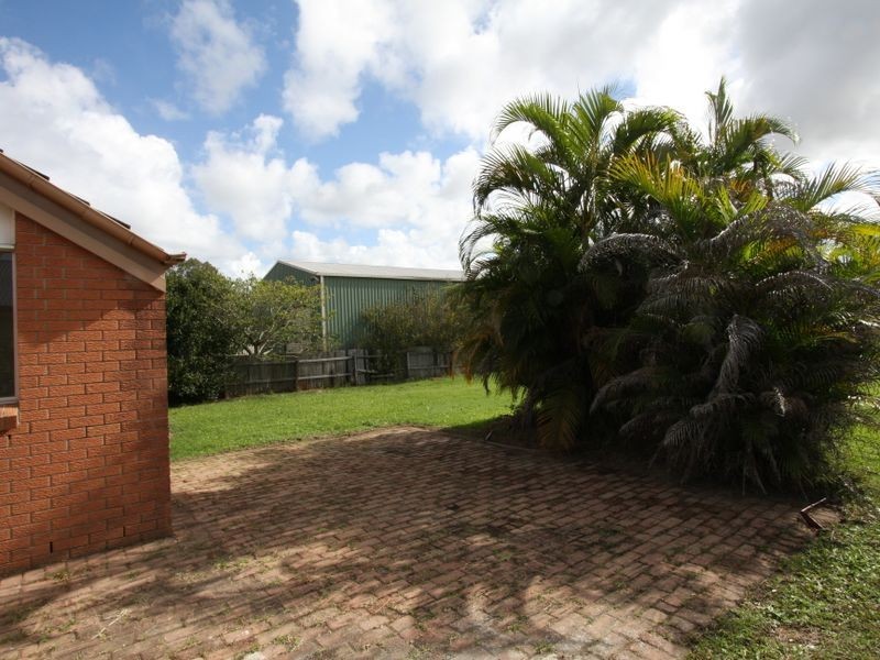 62 Coombe Avenue, Hope Island QLD 4212