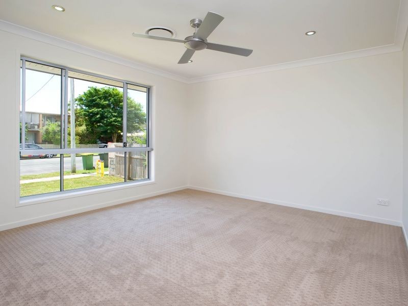 Paradise Point QLD 4216