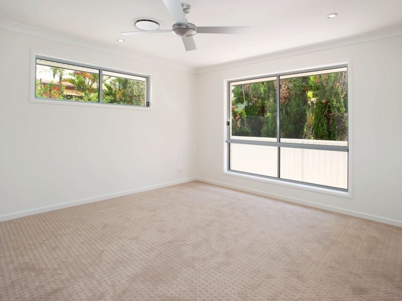 Paradise Point QLD 4216