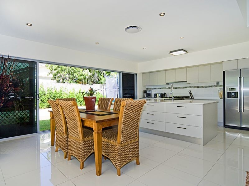 20 Southaven Drive, Helensvale QLD 4212