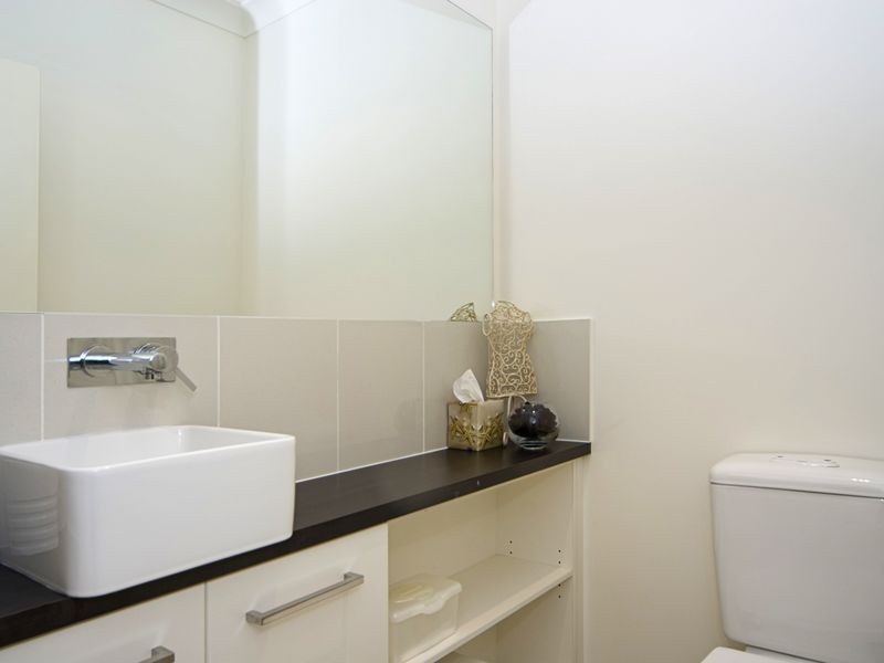 20 Southaven Drive, Helensvale QLD 4212