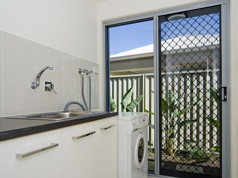 20 Southaven Drive, Helensvale QLD 4212