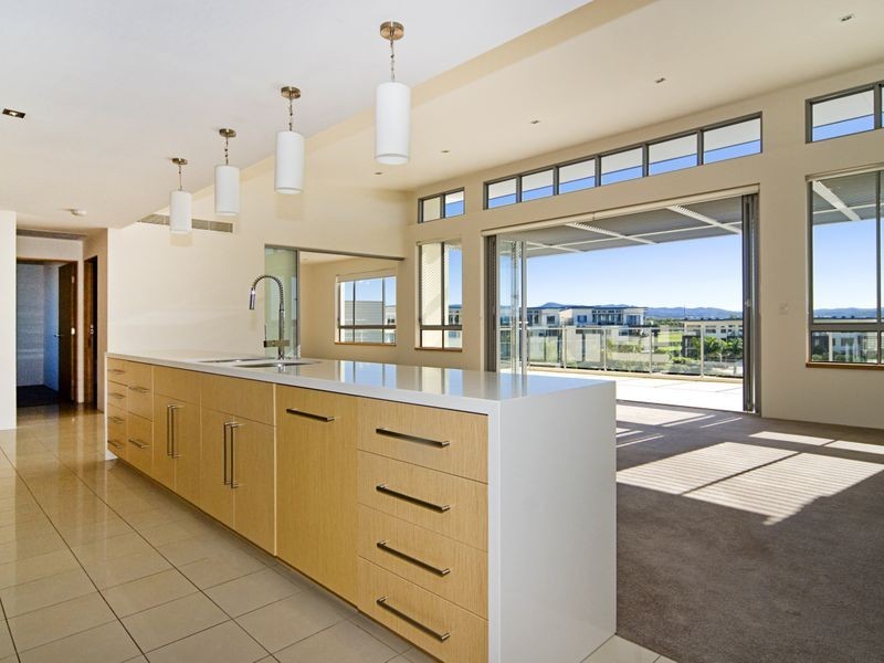 244/3 Pendraat Parade, Hope Island QLD 4212