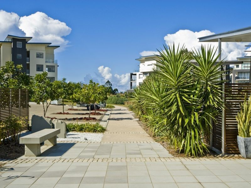 244/3 Pendraat Parade, Hope Island QLD 4212