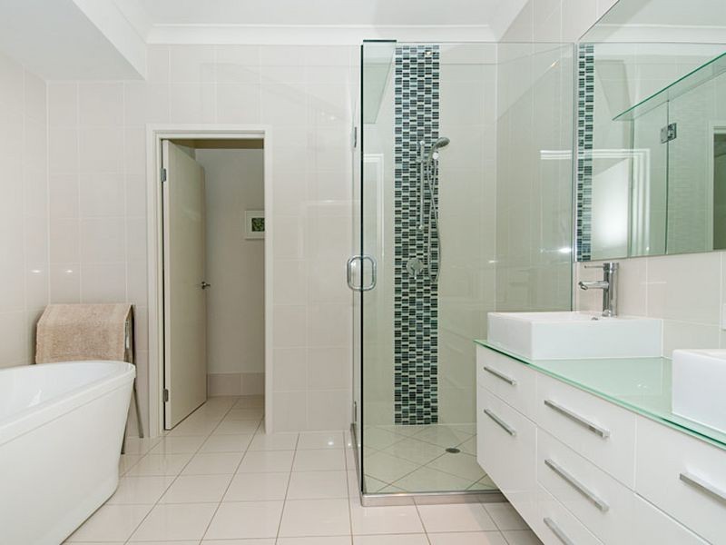 3 Onshore Place, Helensvale QLD 4212