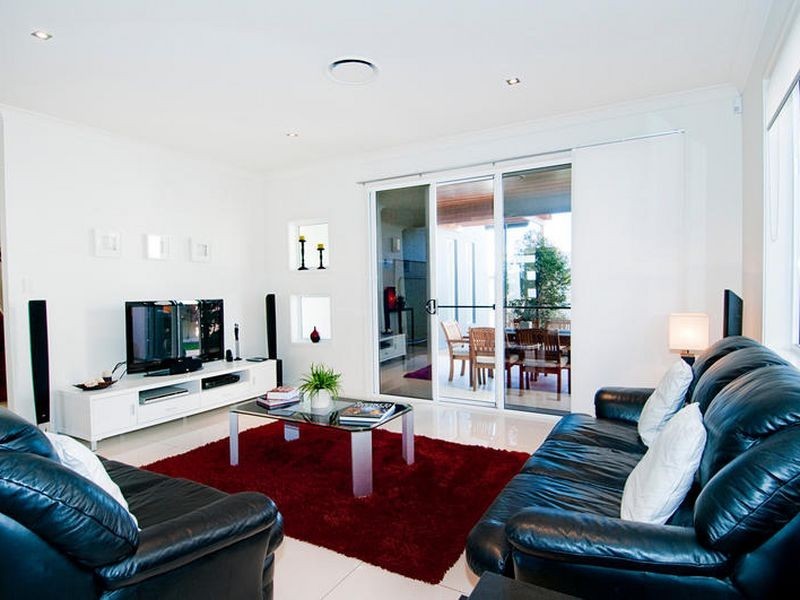 3 Onshore Place, Helensvale QLD 4212