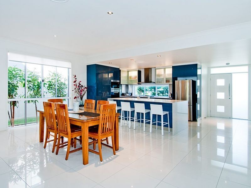 3 Onshore Place, Helensvale QLD 4212