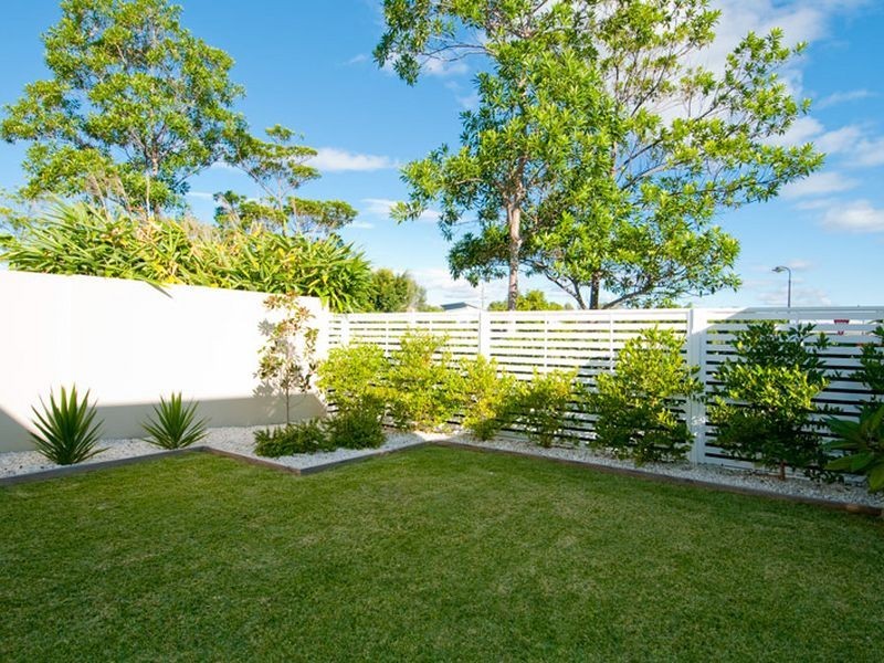 3 Onshore Place, Helensvale QLD 4212