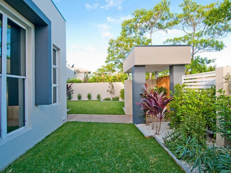 3 Onshore Place, Helensvale QLD 4212
