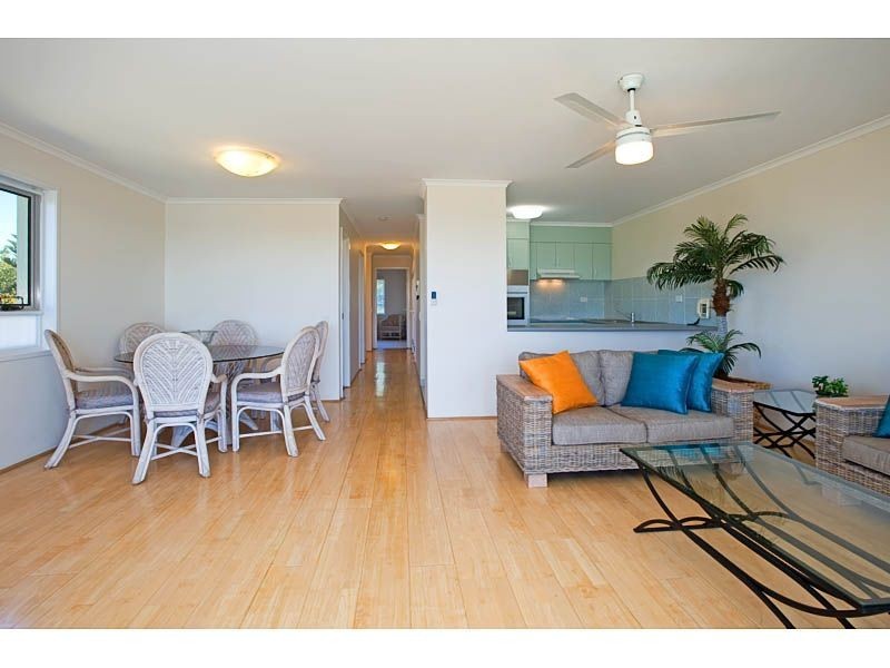 11/1 Poinsettia Avenue, Hollywell QLD 4216